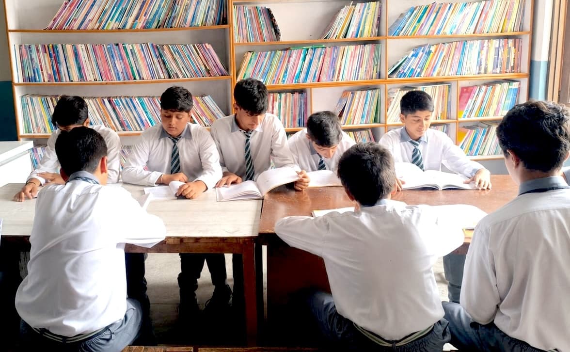 Library reading session